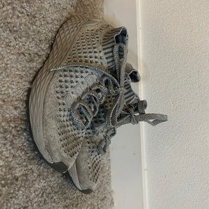 Nobull fly knit grey size 7.5 women used